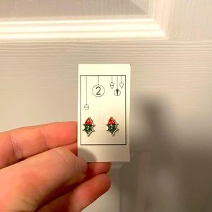 mistletoe earrings